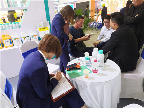 水溶肥，葉面肥